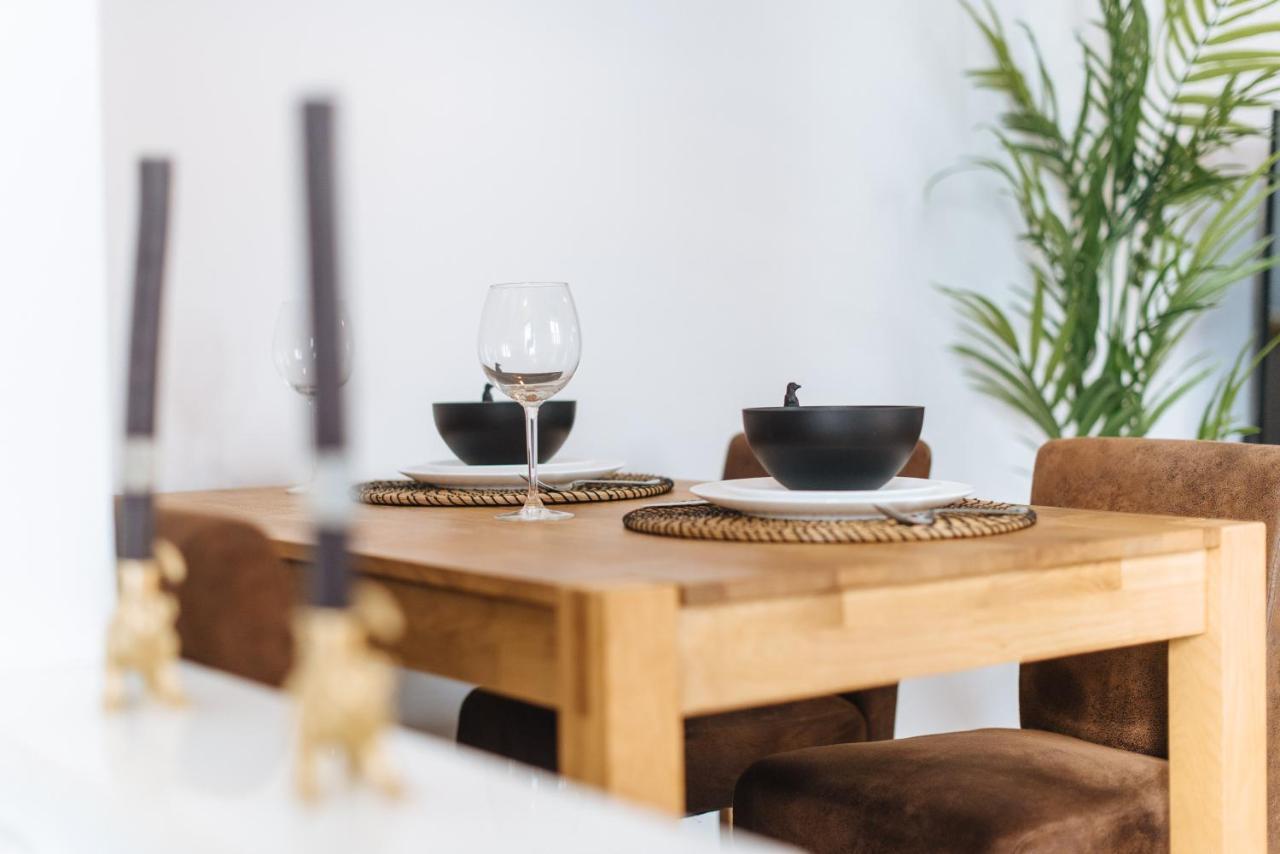 Urban Pulses Alameda Apartment Севиля Екстериор снимка
